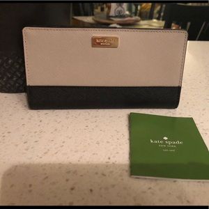 Kate Spade Classic Wallet